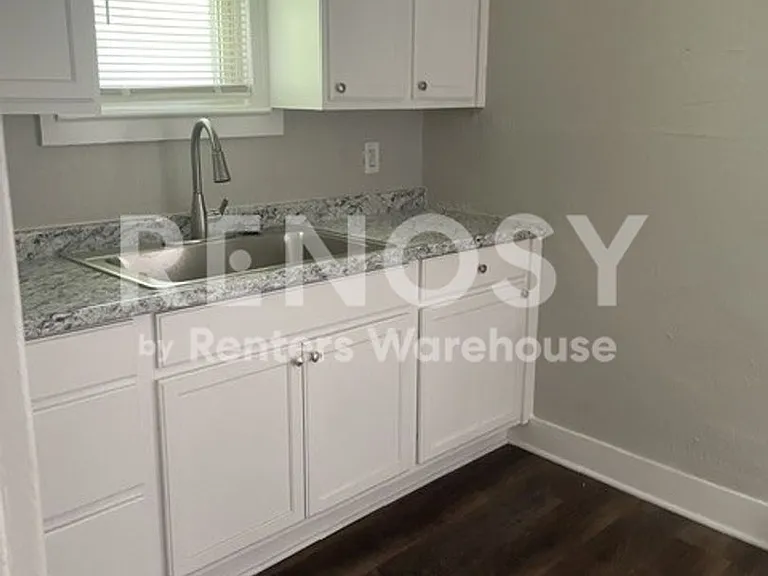 578 S Oxford Ave — Photo 3