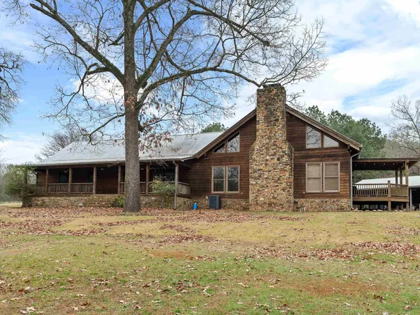 7046 Wolf Creek Rd S, Pell City, AL 35128