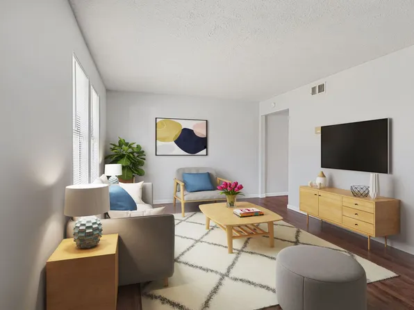 East Memorial Apartments