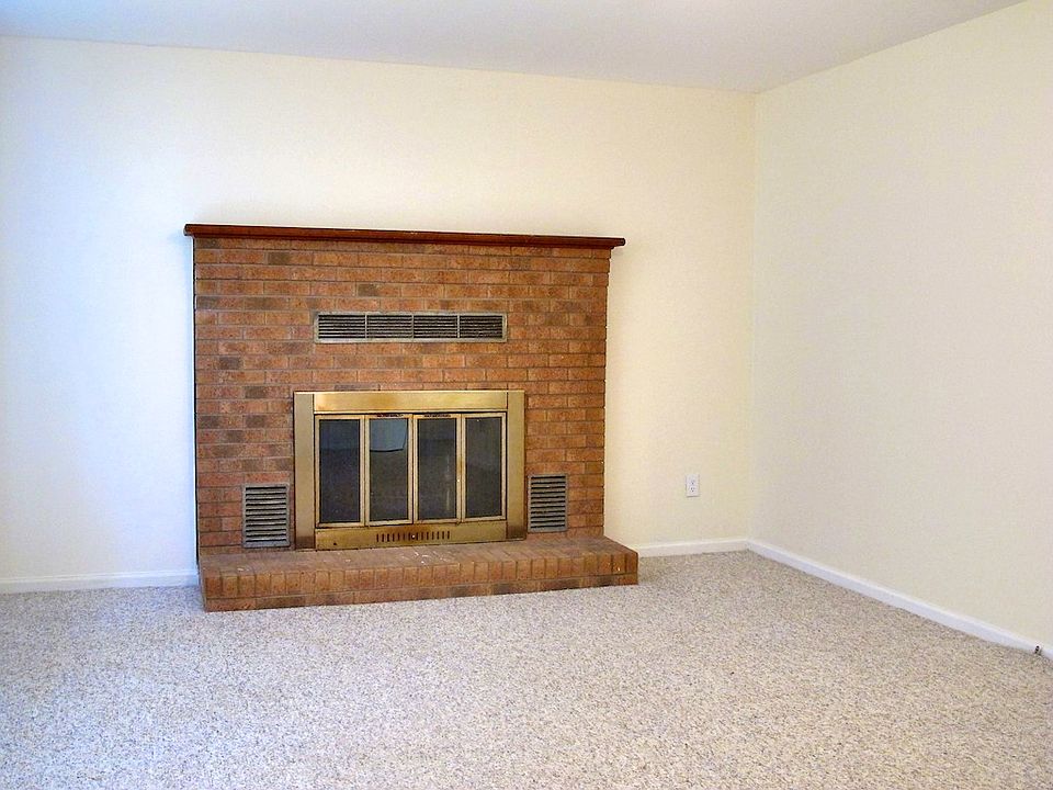 2nd image of 790 Petree Rd