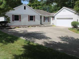 86 Citation Ct, Carmel, IN 46032