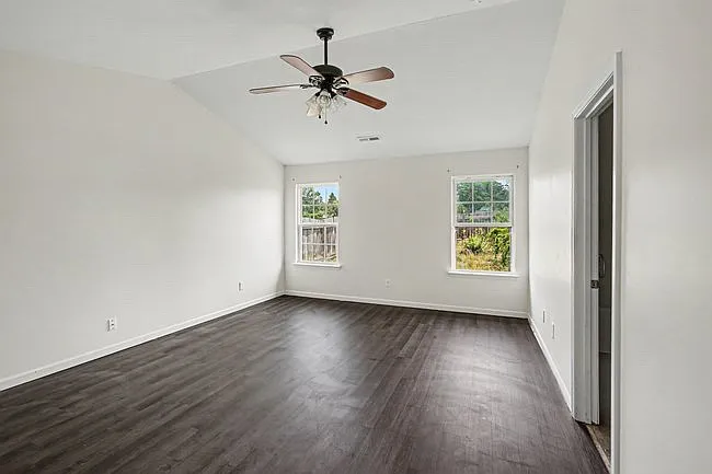 3879 Foliage Dr — Photo 7