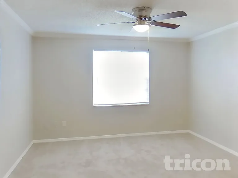 8252 Yolanda Ct — Photo 14