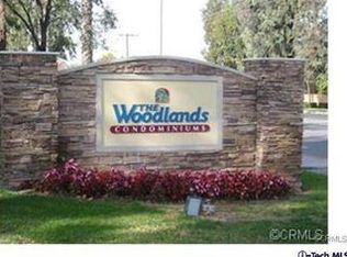 1140 W Blaine St APT 102, Riverside, CA 92507
