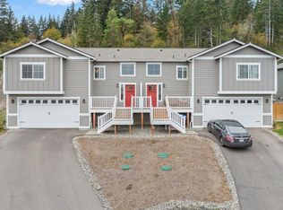 19013 E State Route 3 UNIT B, Allyn, WA 98524
