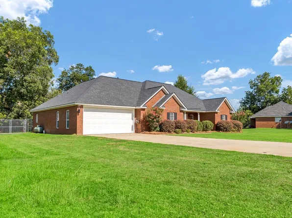 260 Hawkstead Dr, Leesburg, GA 31763