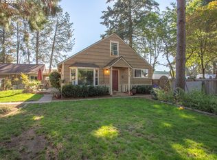 680 W Main St, Hillsboro, OR