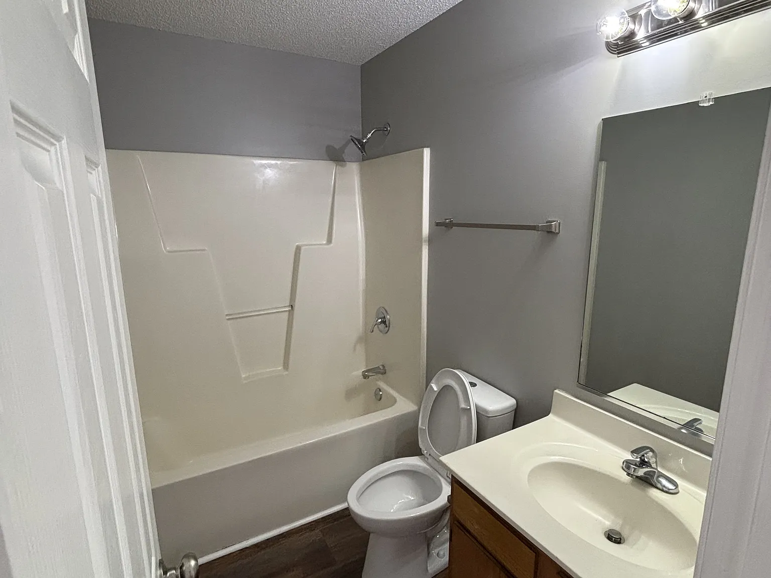 Terrace Trace Apartments — Photo 3
