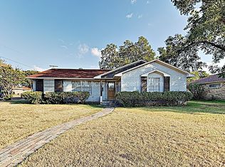 8476 Sweetwood Dr, Dallas, TX 75228