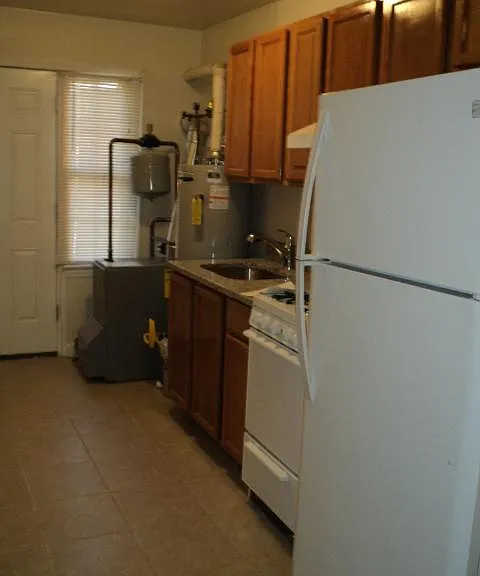 3517 Brothers Pl SE — Photo 1