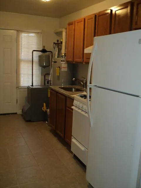 3517 Brothers Pl SE