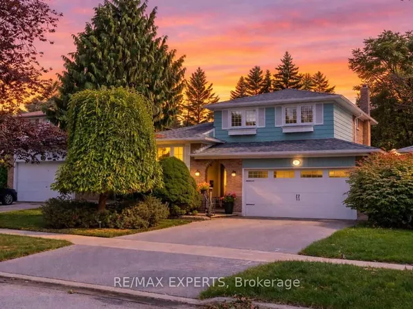 57 E Pepper Tree Dr, Toronto, ON M1C 1Y5