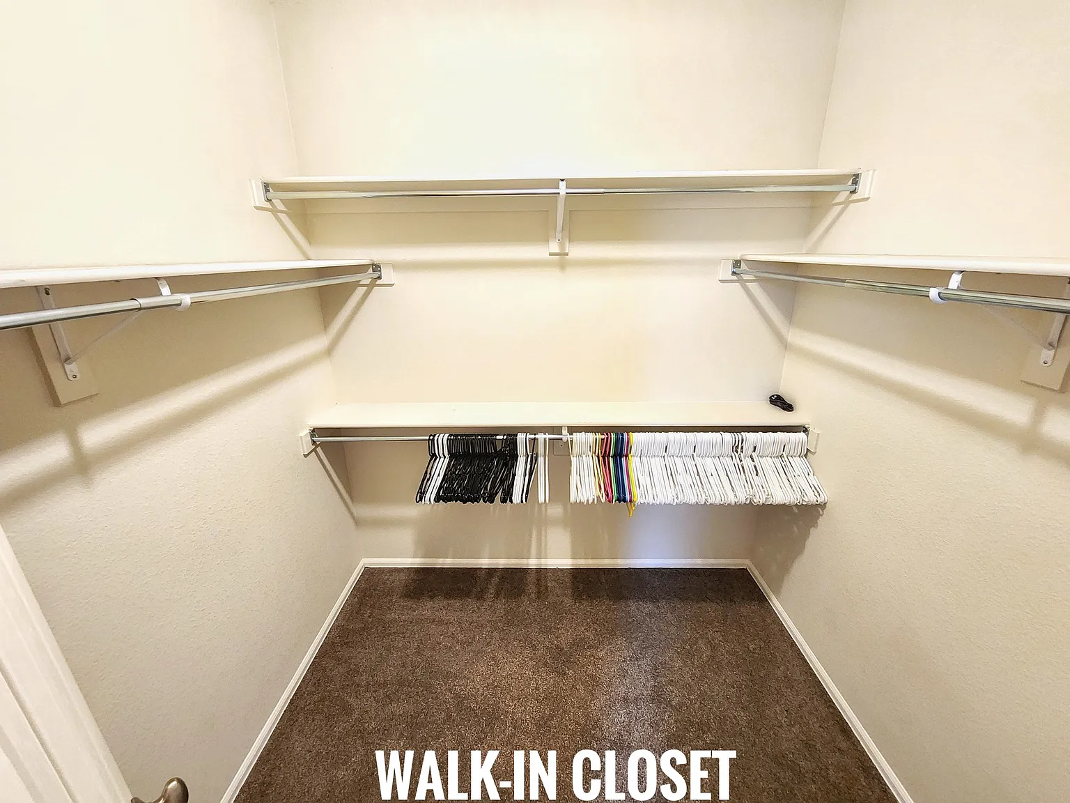 2060 Dewhirst Dr — Photo 3