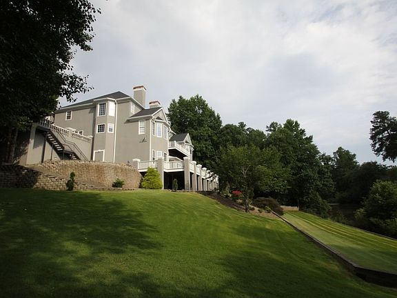 Spacious Lush Green Yard