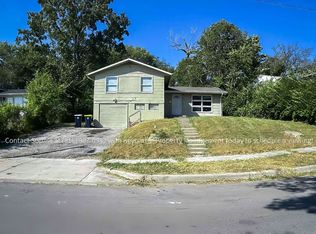 3812 E 47th Ter, Kansas City, MO 64130