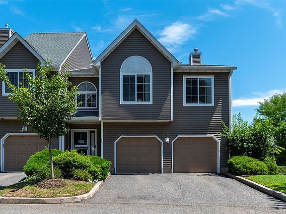 3rd image of 45 Eagle Ridge Way