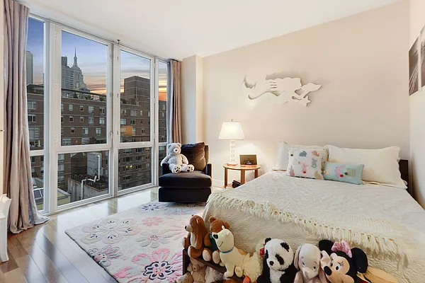 Sold by Compass | media 27