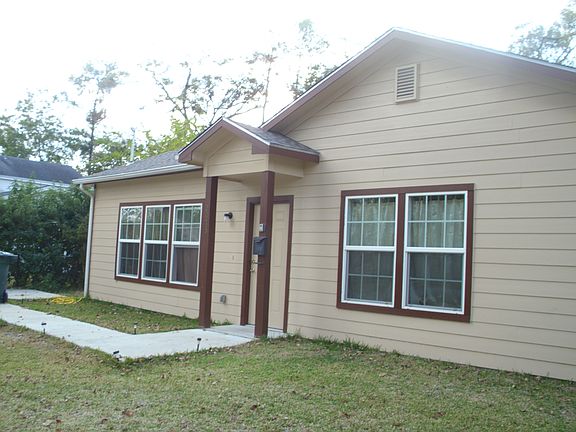 5th image of 2073 Central Dr
