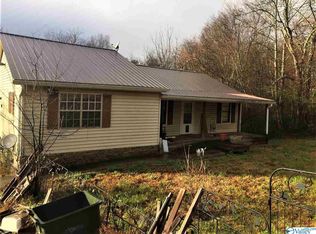 1885 Rockledge Rd, Boaz, AL 35956