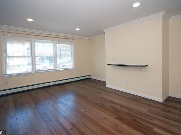 3rd image of 70 Harrison Ave