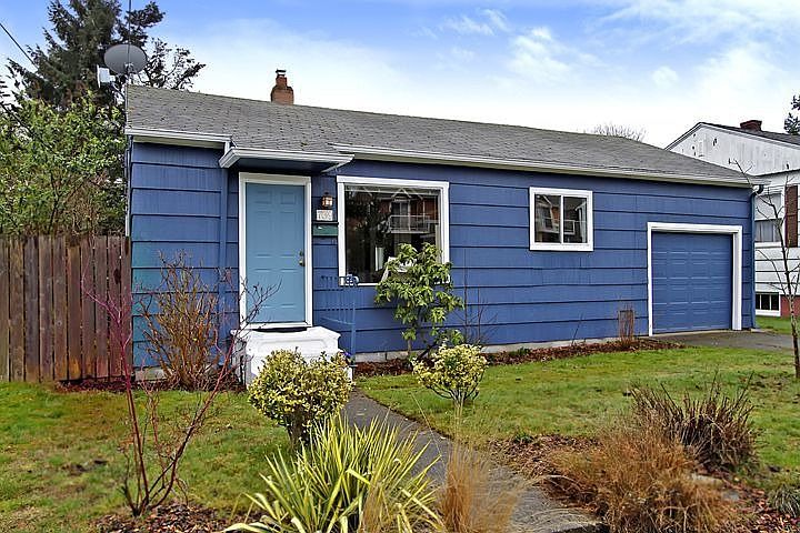 2nd image of 739 N 92nd St