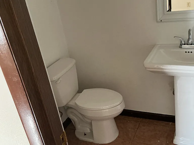 apt in Cross Lanes — Photo 36