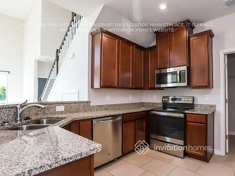 10711 Verawood Dr — Photo 4