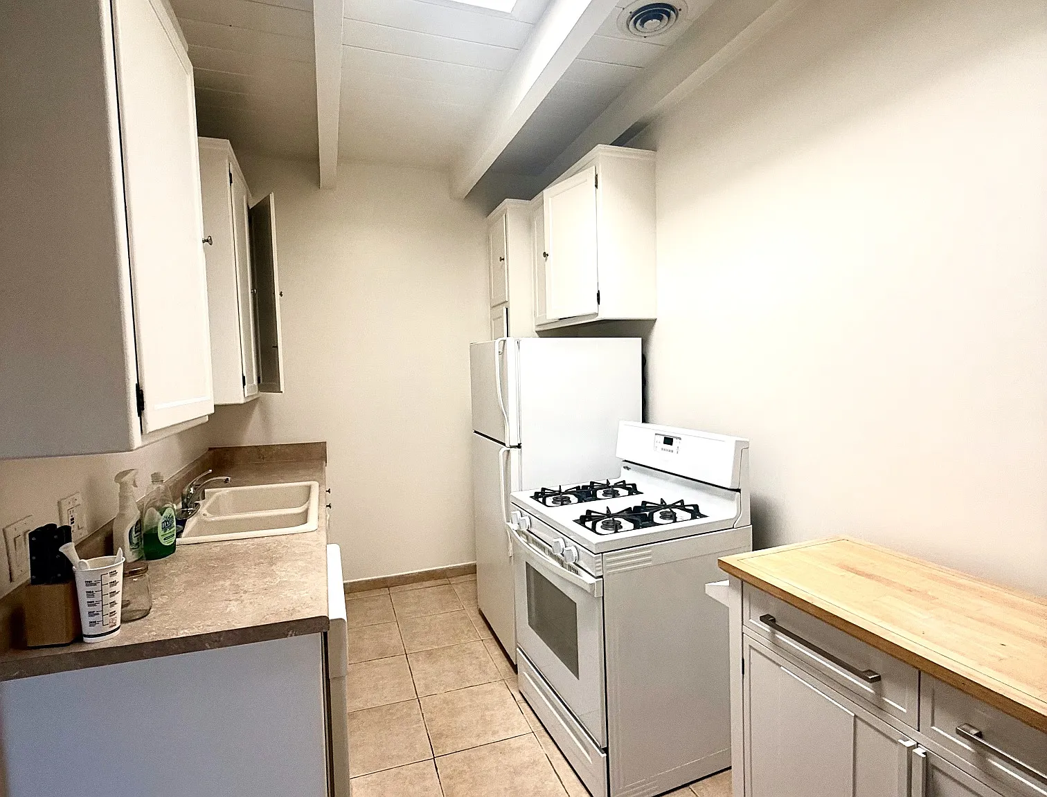 1 bed, 680 sqft, $1,700 — Photo 4