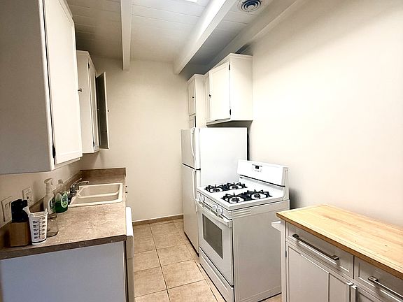 4th image of 1023 Prospect Ave APT 5