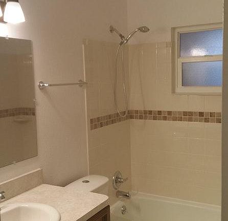 2nd image of 1407 E 1st Ave