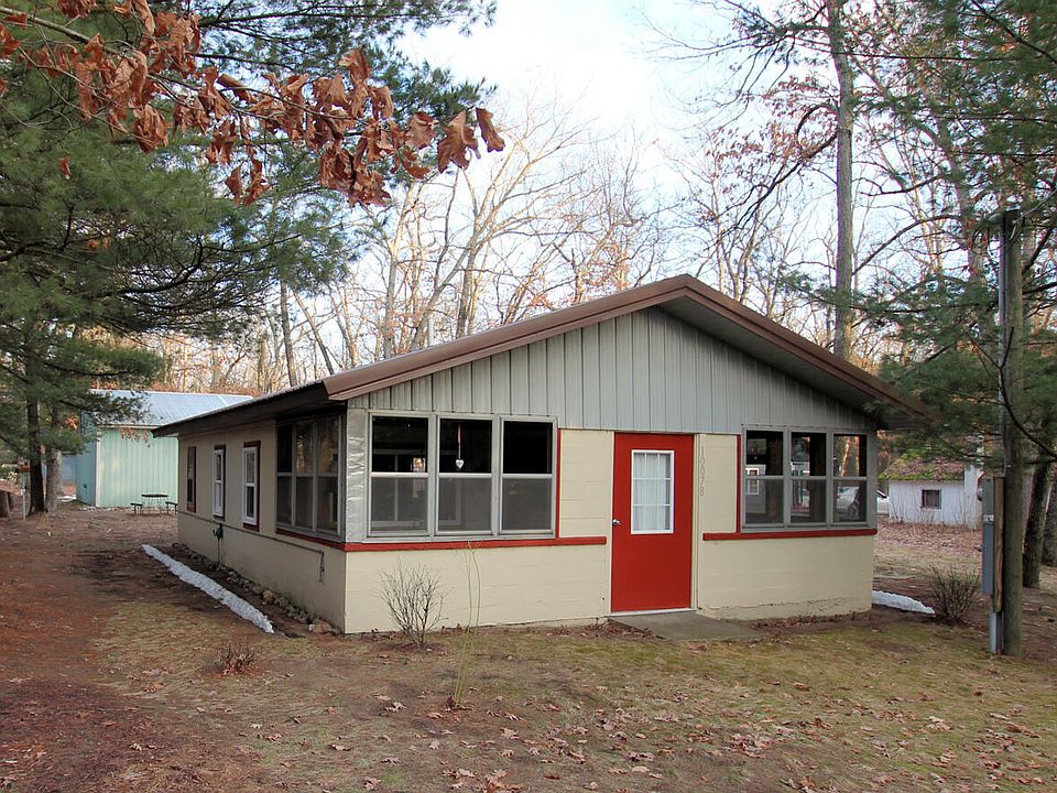 1st image of 10078 Lake Dr