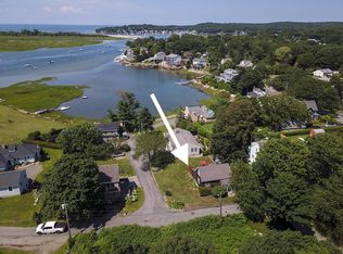 70 Thurston Point Rd, Gloucester, MA 01930