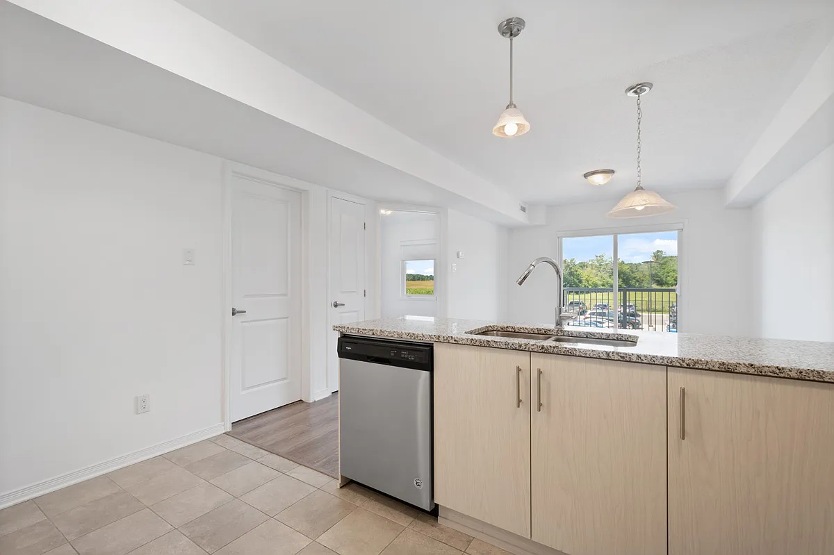 150 Whispering Winds Way — Photo 3
