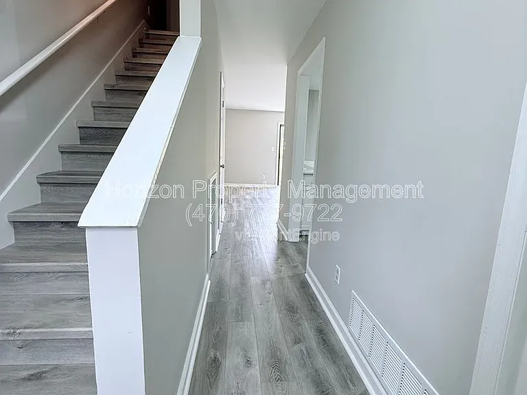 3730 Old Flowery Branch Rd #J5 — Photo 9