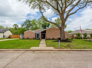 3402 Summit Dr, Missouri City, TX 77459