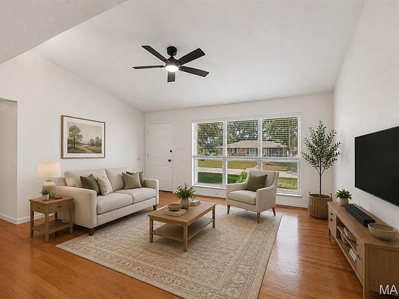 2nd image of 14 Tamma Ln
