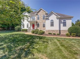 3260 Queens Grant Dr, Midlothian, VA 23113