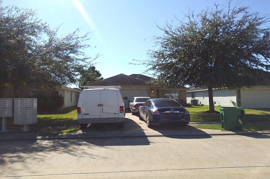 1st image of 19339 Little Pine Ln