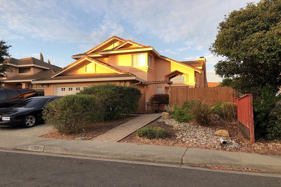 2nd image of 5070 Lakeview Cir