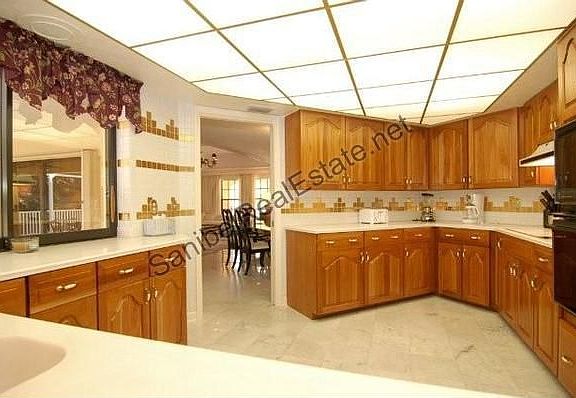 4th image of 722 Sand Dollar Dr