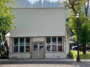 116 N Main St, Peck, ID 83545