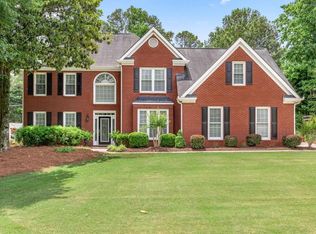 825 Taylor Pkwy, Suwanee, GA 30024