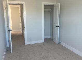 1324 E Duval St FLOOR 2, Philadelphia, PA 19138
