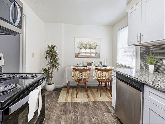 3rd image of 100 Athol St #97L