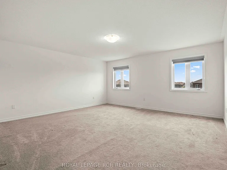 166 Seeley Ave — Photo 28