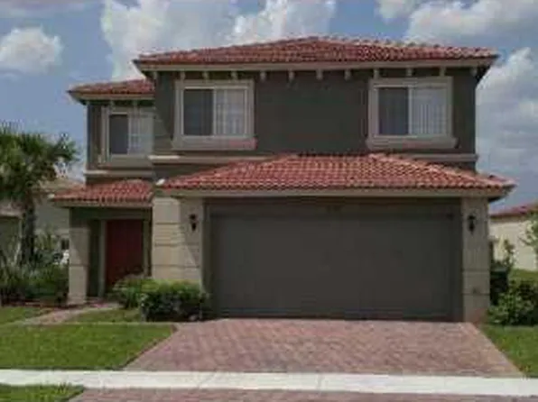 2072 SW Newport Isles Boulevard, Port St Lucie, FL 34953