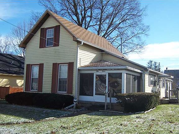 2nd image of 312 W Church St