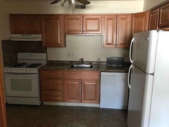 2nd image of 250 School St APT 104