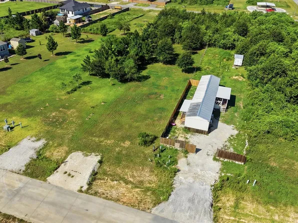 487 Road 5607, Cleveland, TX 77327