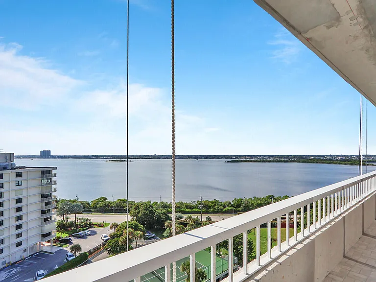 5510 N Ocean Dr #12B — Photo 26